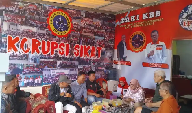 e1ae2d0c-0638-4813-92bb-45791c9db903