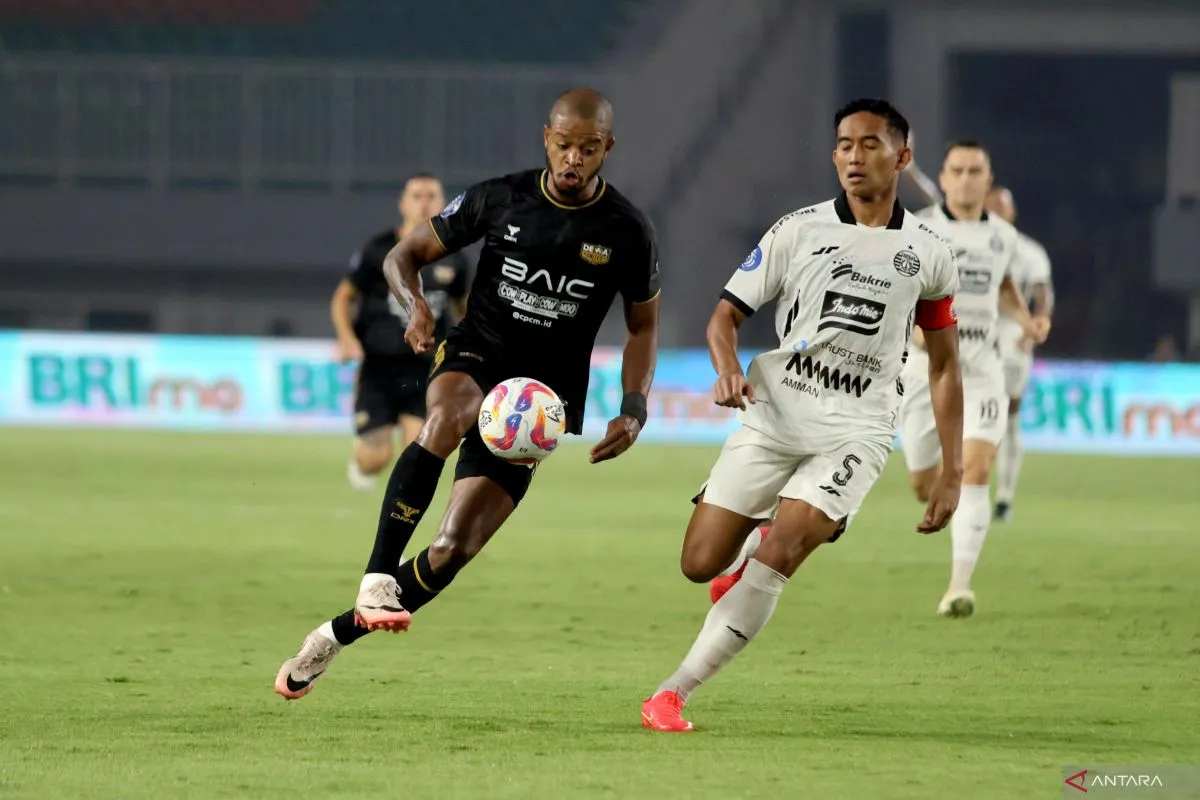 Dewa-United-Melawan-Persija-Jakarta-080225-ysw-2.jpg
