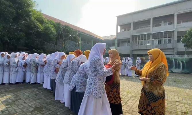 d65282a5-8de6-426f-b79f-b89abdc93a10