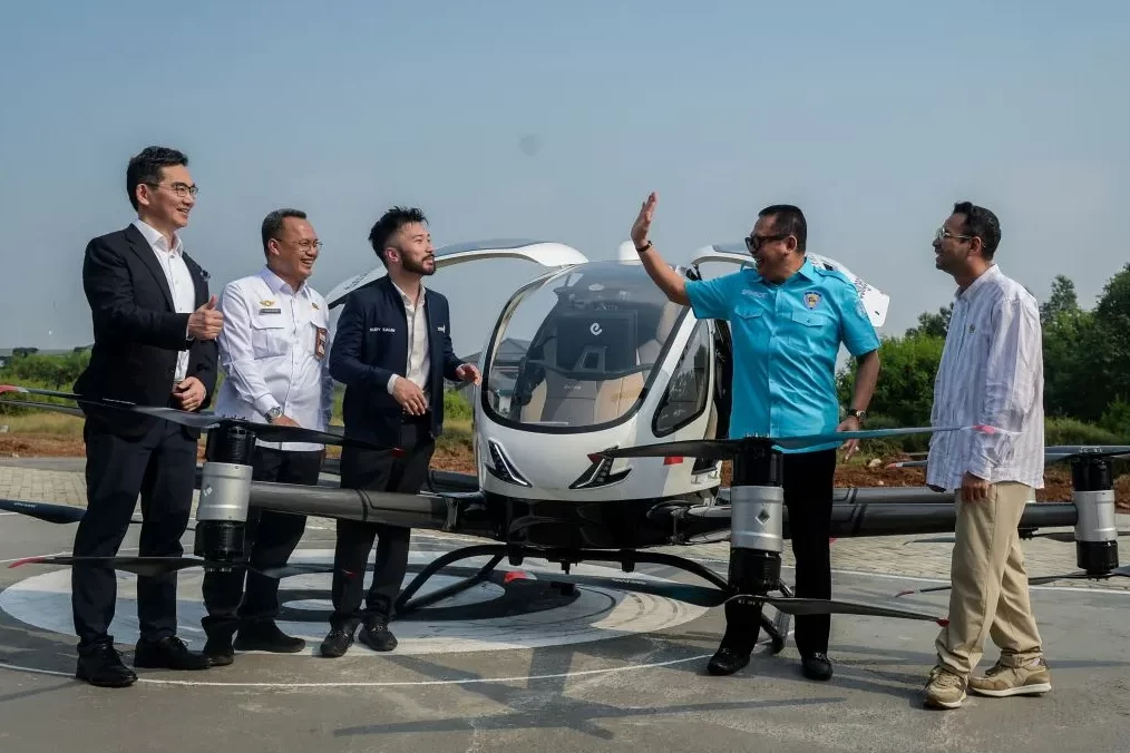 Uji-Terbang-Berpenumpang-EHang-216-S-250625-pma-14.jpg